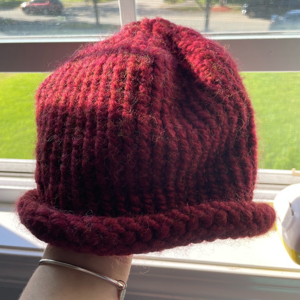 red handmade hat, size: s-m